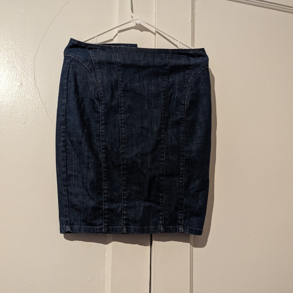 Denim skirt